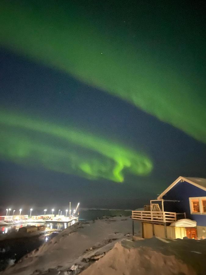 Hhe Express Hotell Nuuk Exteriör bild