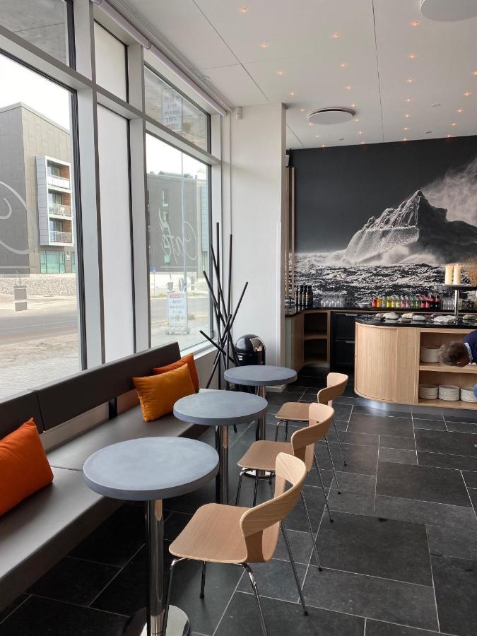 Hhe Express Hotell Nuuk Exteriör bild