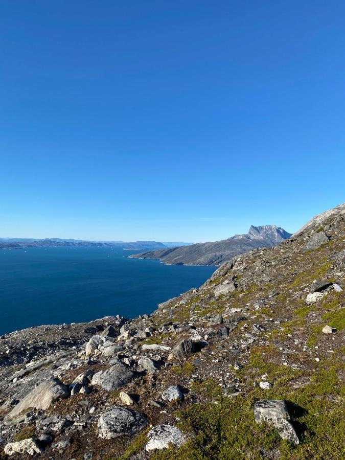 Hhe Express Hotell Nuuk Exteriör bild