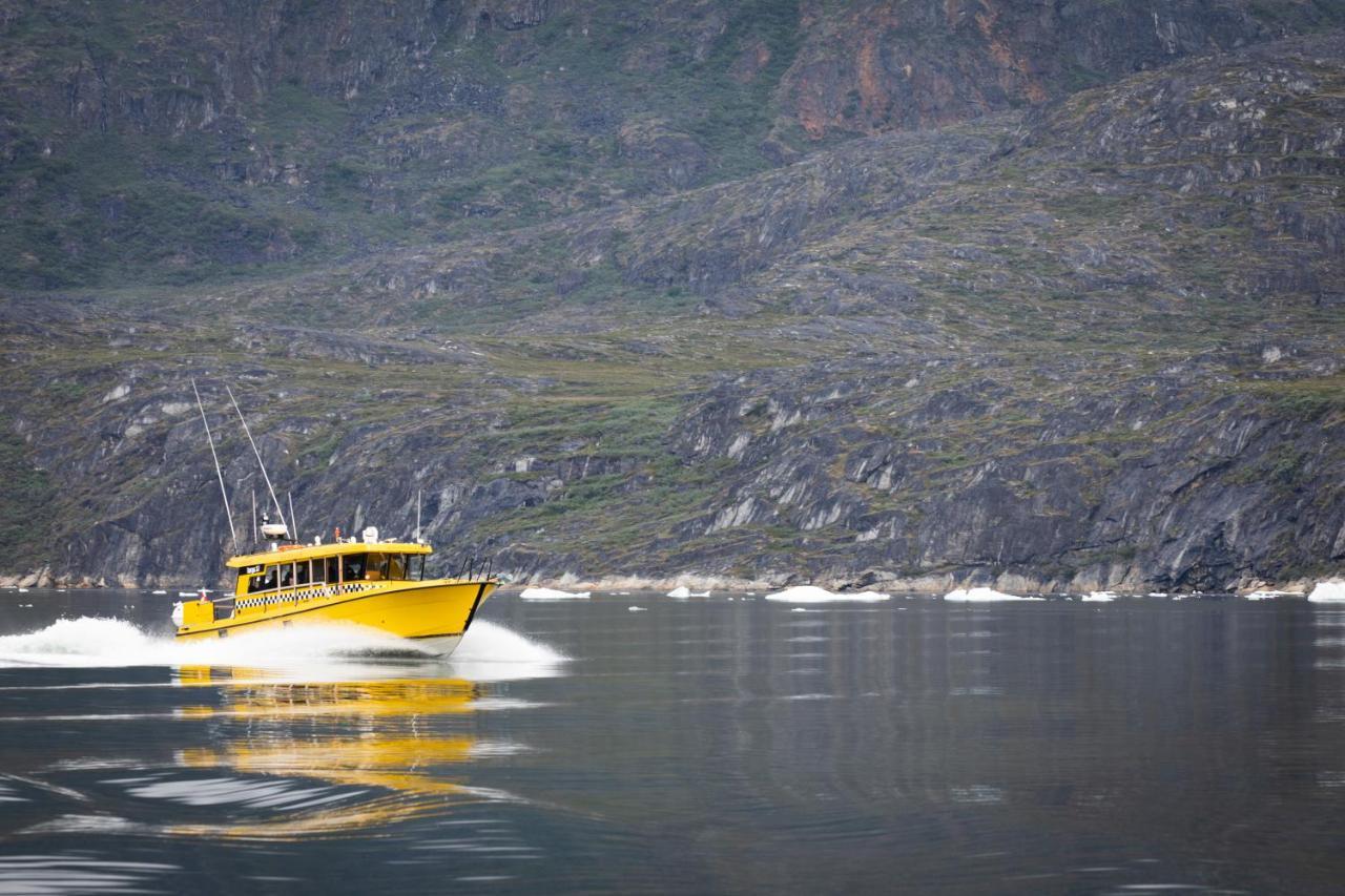 Hhe Express Hotell Nuuk Exteriör bild